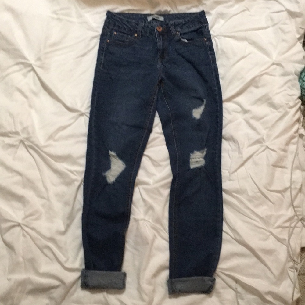 Ripped dark wash boyfriend jeans